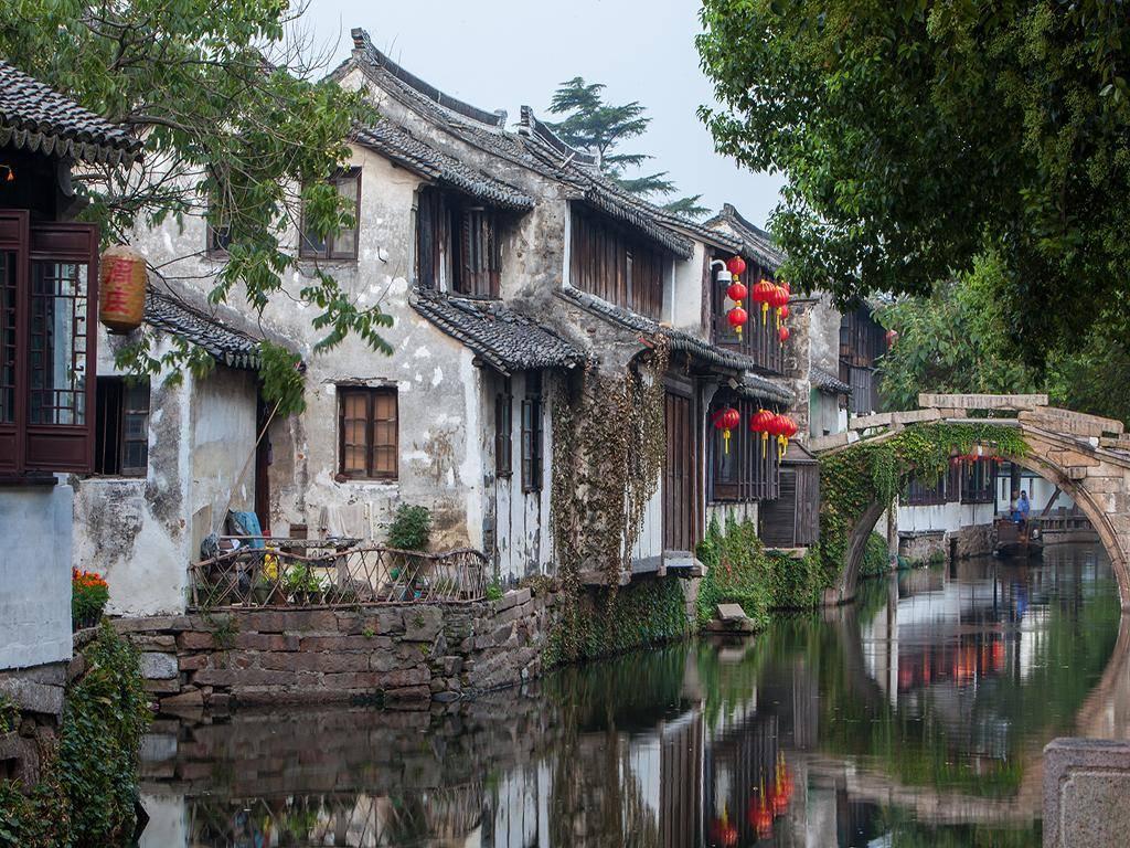 章子怡汪峰退股公司被执行，背后的原因是什么？